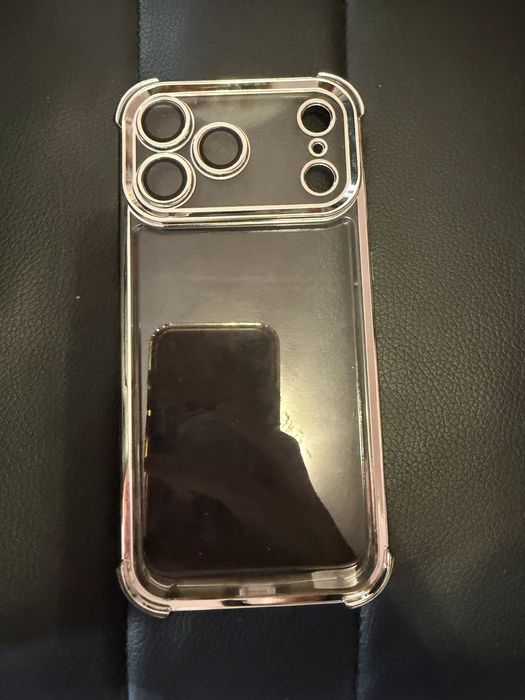 Чехол на 17 про макс