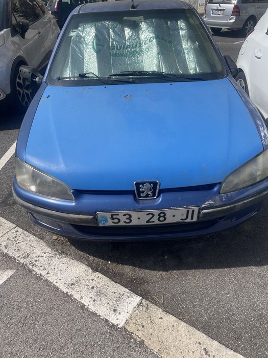 Vendo Peugeot 106 para peças