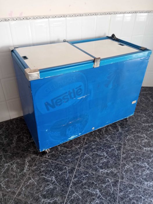 Várias artigos para venda