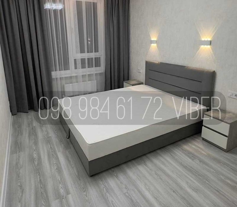 Кровать "Подиум 25" 160х200 с матрасом и механизмом