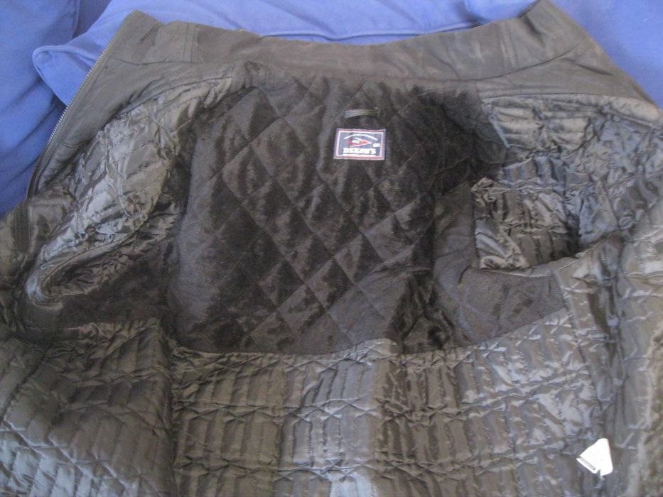 Продам демисезонную мужскую куртку большого размера