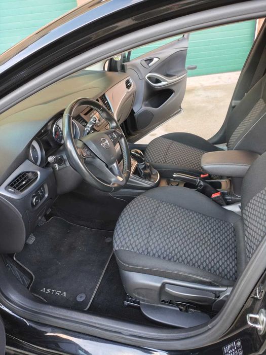 OPEL ASTRA 1.6 CDTI Business Edition