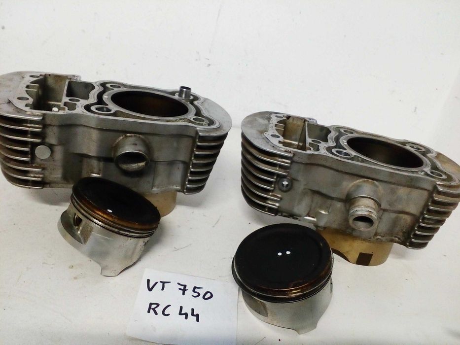 Honda vt 750 shadow RC44 cylindry tłoki komplet tłok cylinder