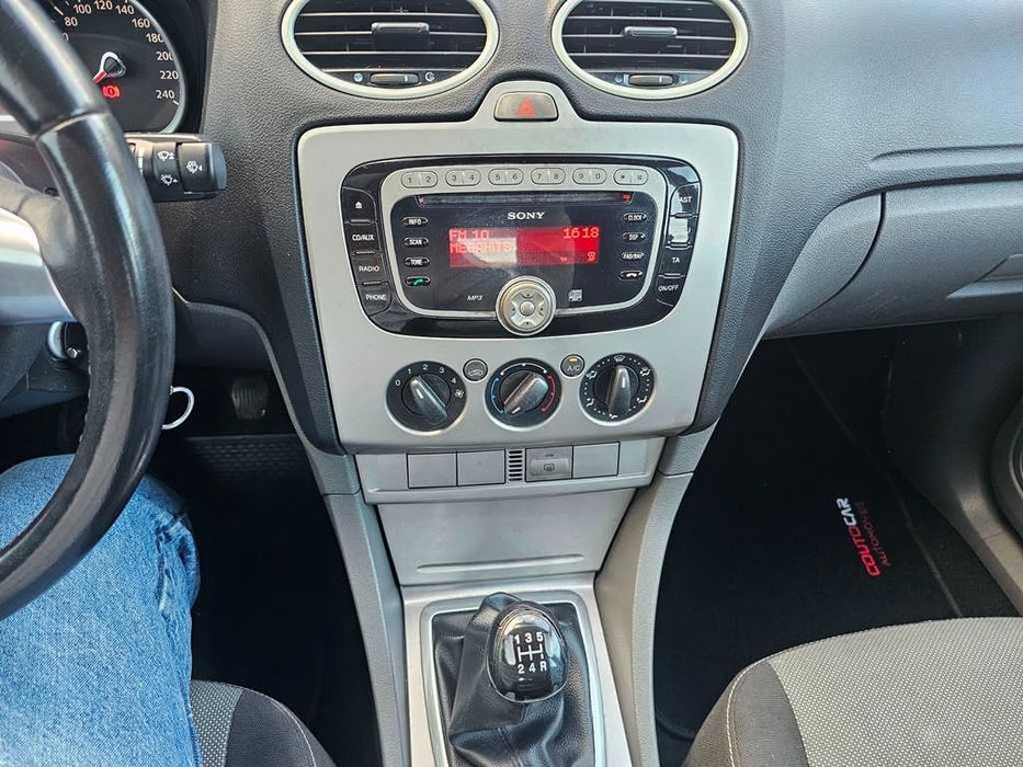 Ford Focus 1.6Tdci 90Cv 10/2010