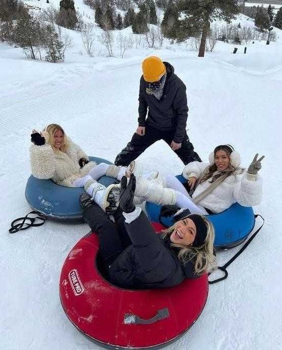 З камерою! тюбінг тюбинг ватрушка таблетка плюшка санки надувний