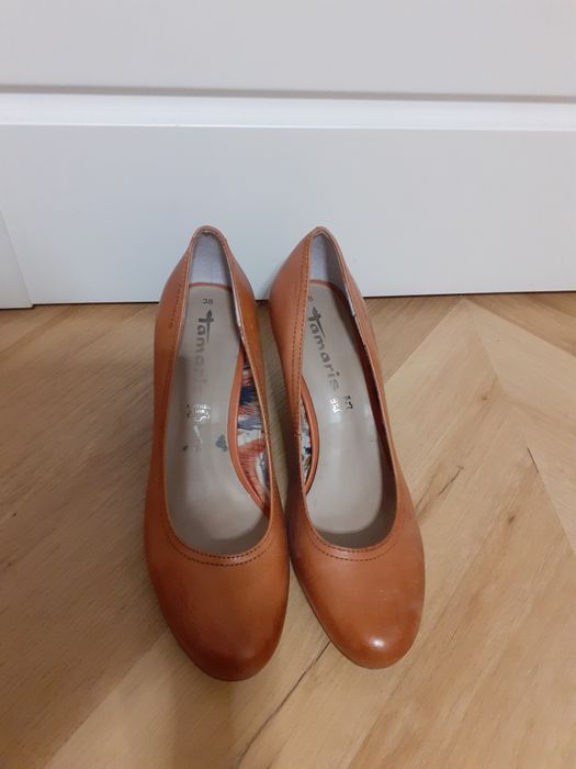 Buty polbuty na wiosnę skorzane tamaris rozm 38