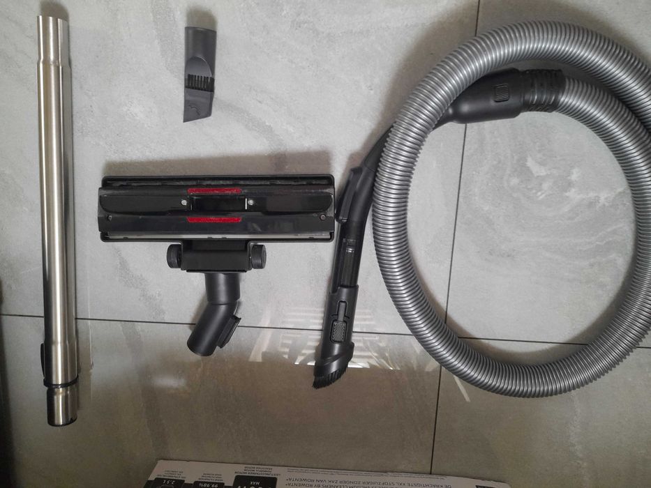 Odkurzacz Rowenta COMPACT POWER XXL RO4823EA