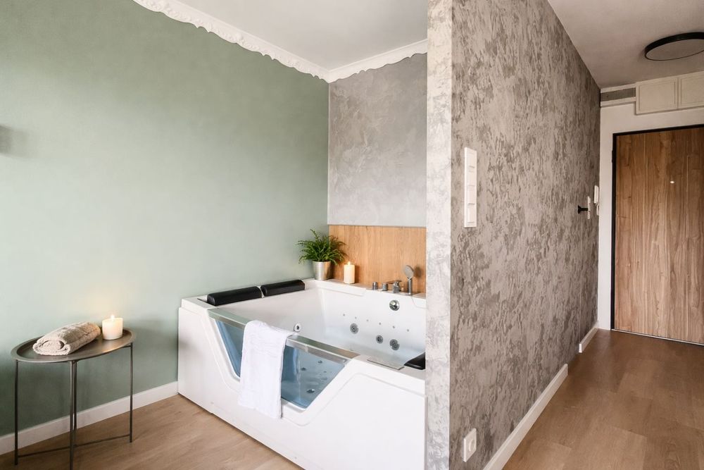 Przytulny Apartament z Jacuzzi i balkonem– Centrum Wrocławia | M11