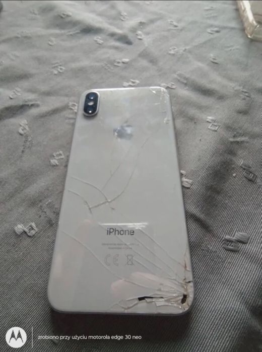 iPhone  x 64gb.  74%