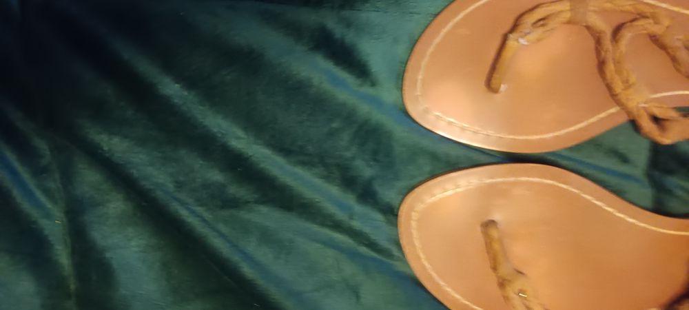 Sandálias Ralph Lauren tamanho 6.5
