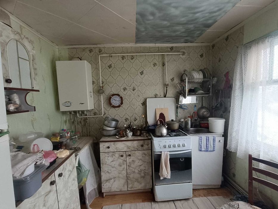 Продам часть дома со своим двором в Одесской области ( Лиманское)