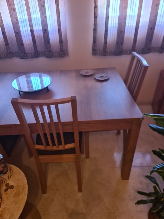 Mesa de jantar + cadeiras