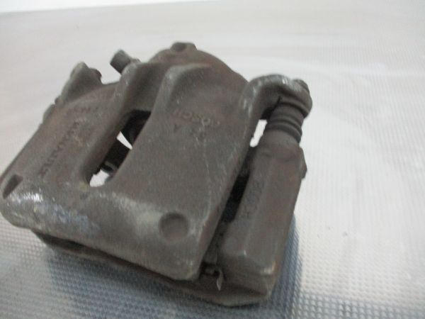 Pinça travão / maxila de travão frente esquerda RENAULT Megane II (BM0