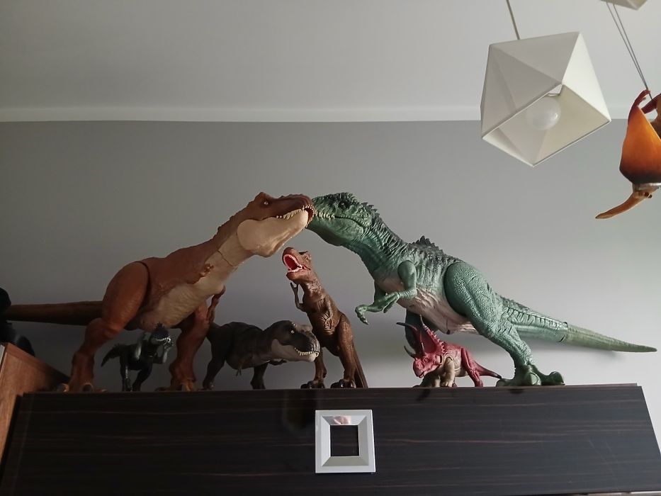 Diabloceratops dinozaur jurassic world Mattel