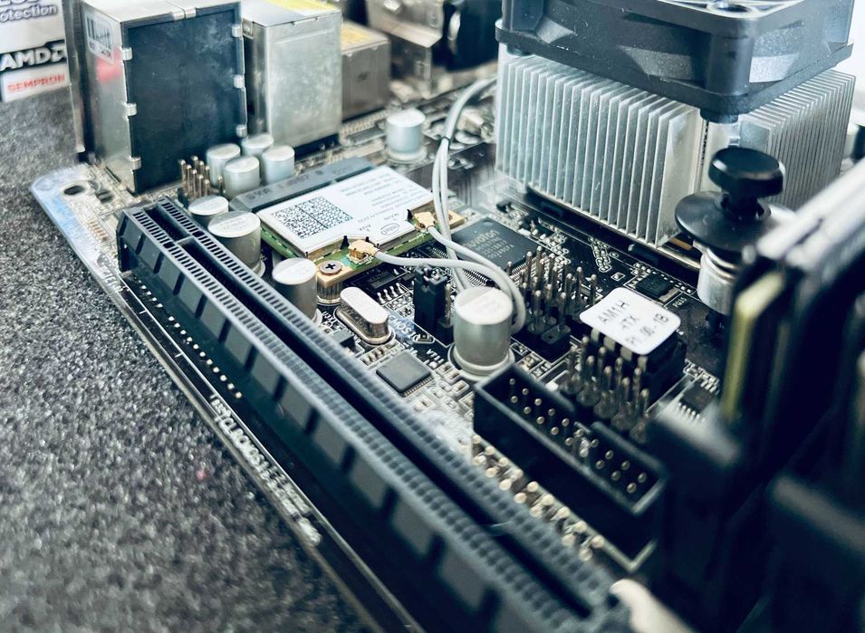 Super energooszczędna platforma Asrock AM1H-ITX, AMD Athlon 5350, 12GB