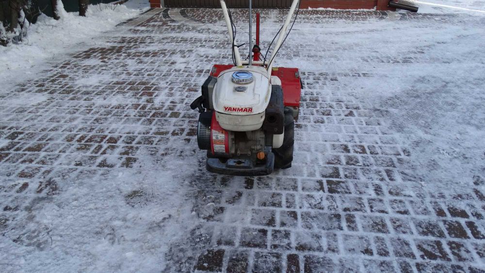 Glebogryzarka YANMAR