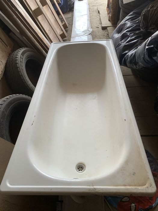 Продам ванну без жодної корозії