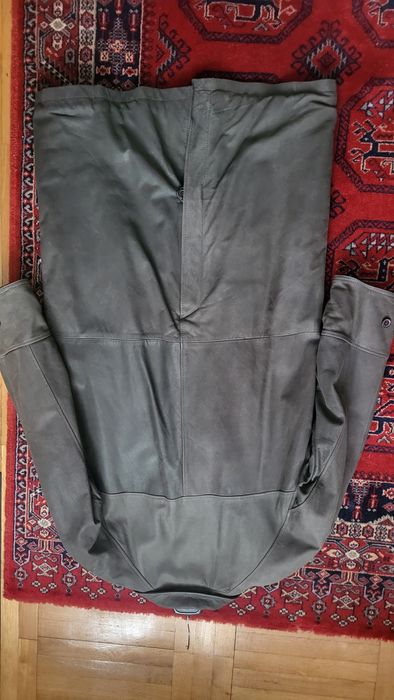 Skórzany, ciepły płaszcz