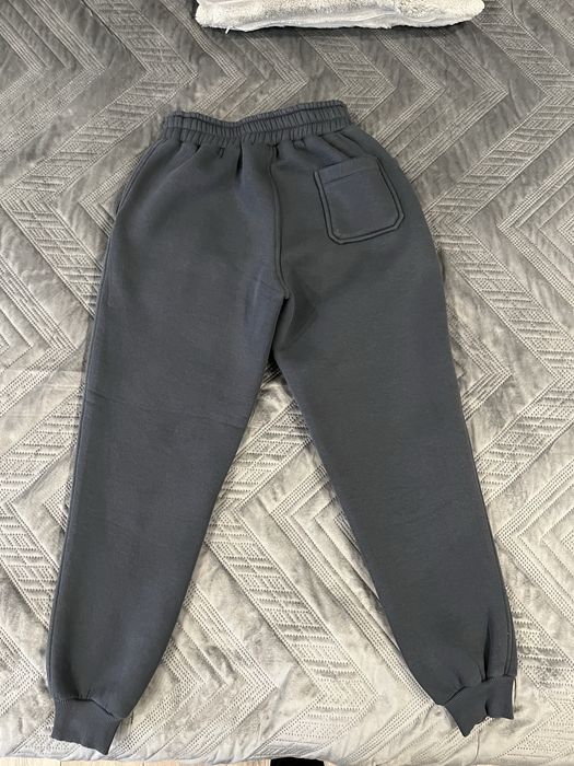 Продам женский утепленный костюм