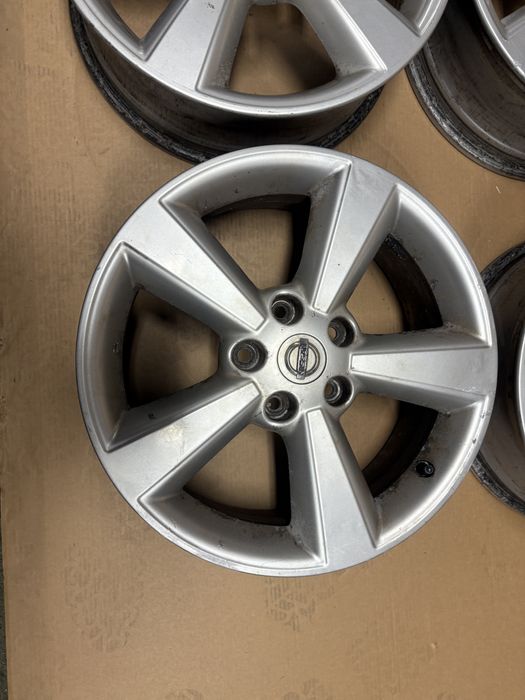 5x114,3 6,5Jx17 ET40 NISSAN felgi aluminiowe Qashqai X-Trail JUKE