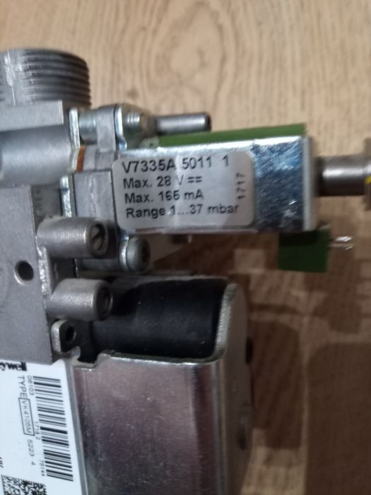 Zawór gazowy  Junkers ZW 24.Junkers ceraclass