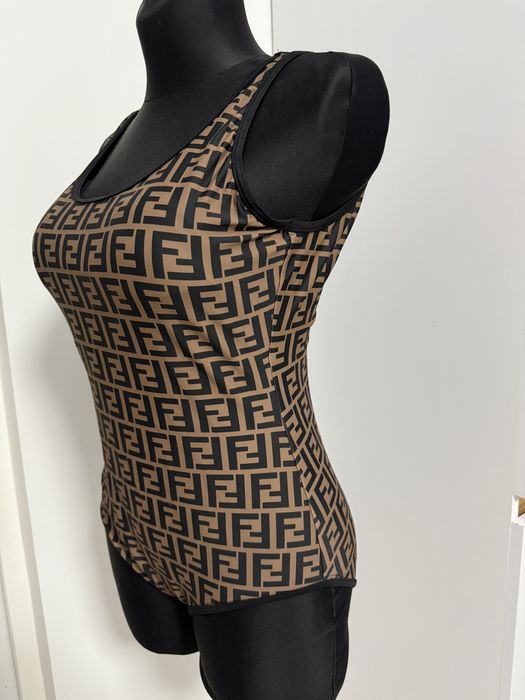 Оригінальний купальник Fendi XL (підходить на L–XL)
