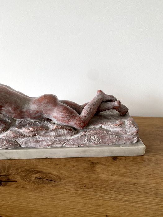 Estátua mármore Rosa pequena