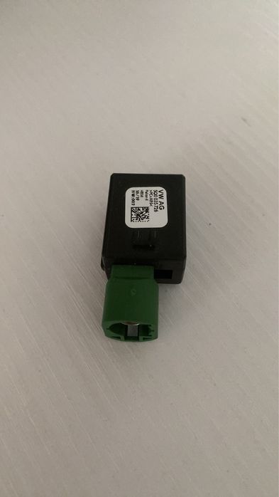 USB гніздо VAG для авто (VW/Audi/Skoda)