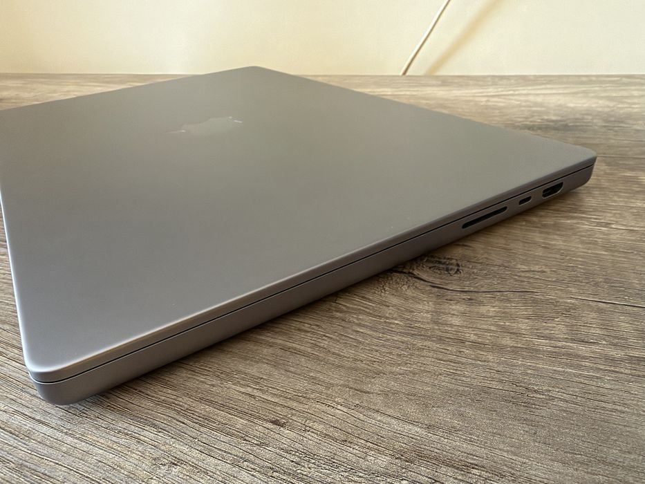 MacBook Pro 16 M1 Pro 32GB 1TB