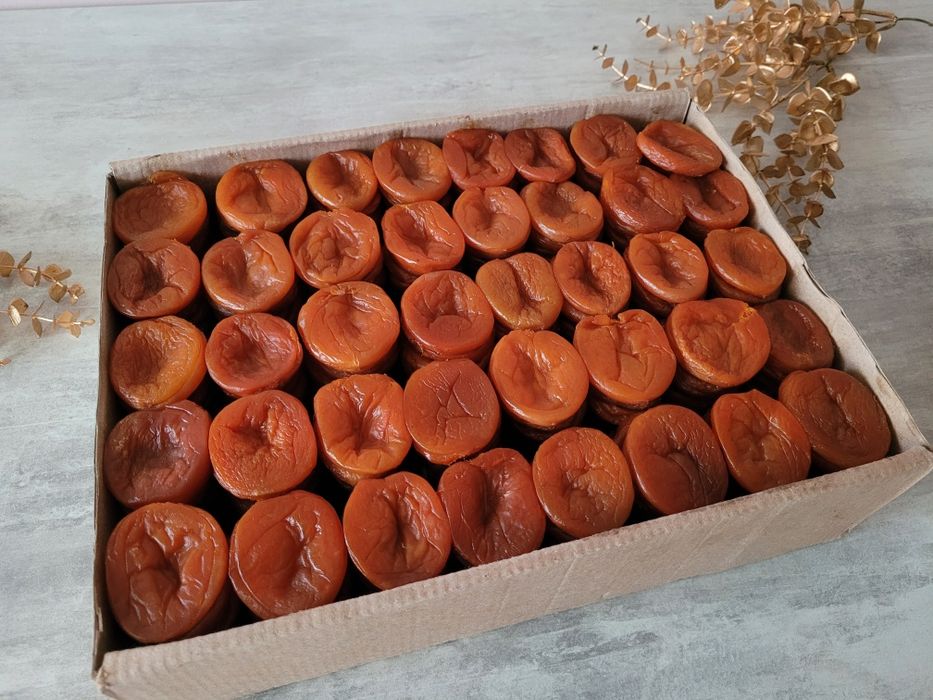 Курага узбецька. Сухофрукти. калібрована, найвищої якості. Шоколадна