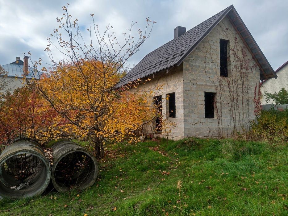 • Продам добротний будинок | с.Олександрія