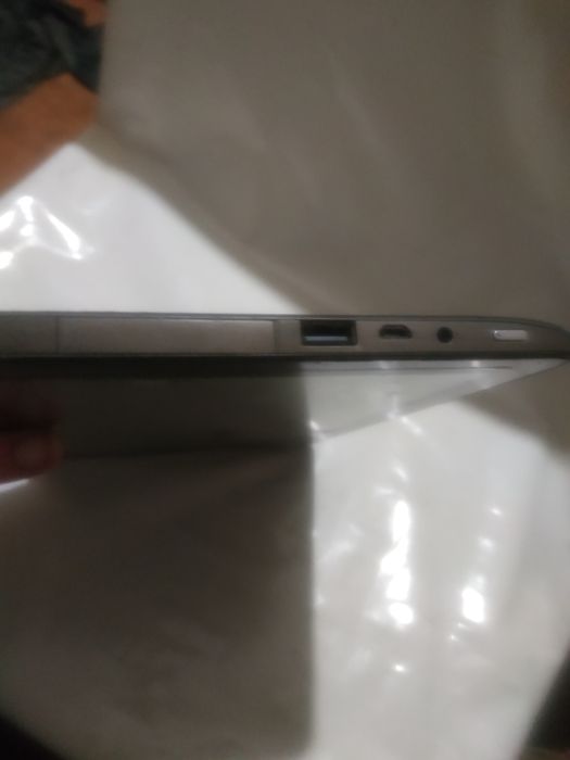 Acer Iconia Tab планшет на запчасти