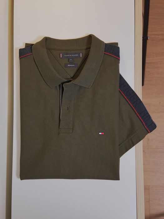 Polo Tommy Hilfiger como NOVO