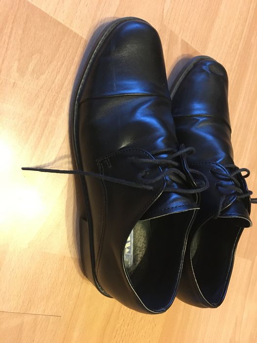 Czarne buty do garnituru eleganckie rozmiar 36