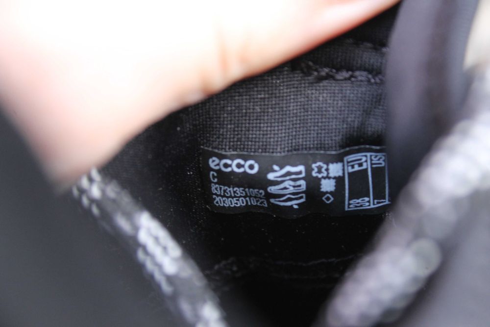 Шкіряні кросівки Ecco St.1 38 розмір