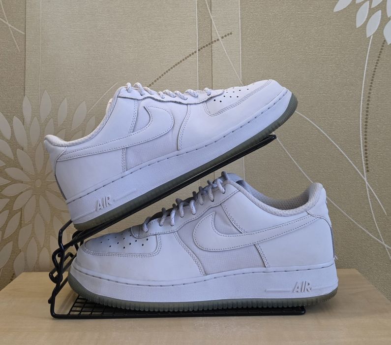 Чоловічі кросівки Nike Air Force 1 07 оригінал розмір 44