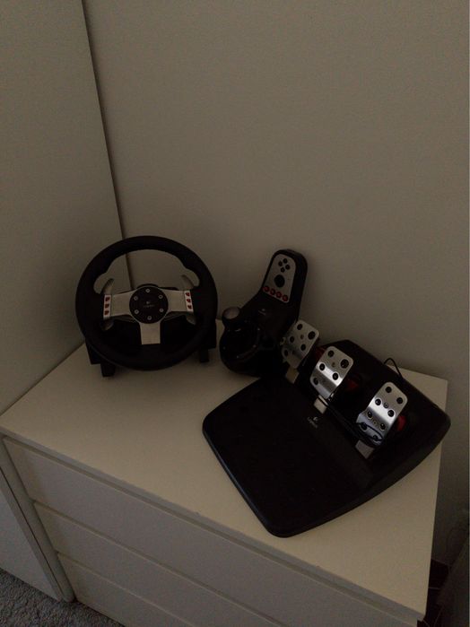 vendo volante g27