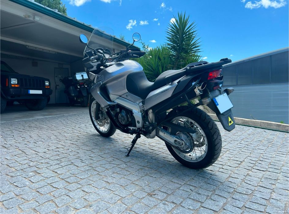 Peças aprilia caponord 1000 etv