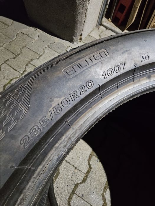 255/45/20 + 235/50/20 (2423) Bridgestone  Lato