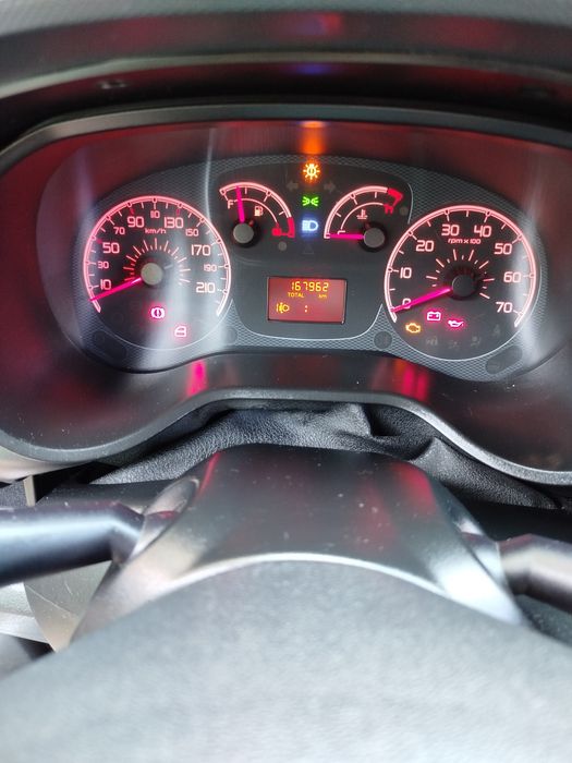 Продаж автомобіль Fiat Doblo Panorama