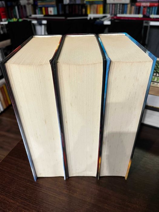 Peter F. Hamilton - trylogia Pustka
