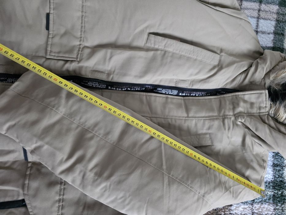 Kurtka zimowa  Reserved,  rozmiar 158