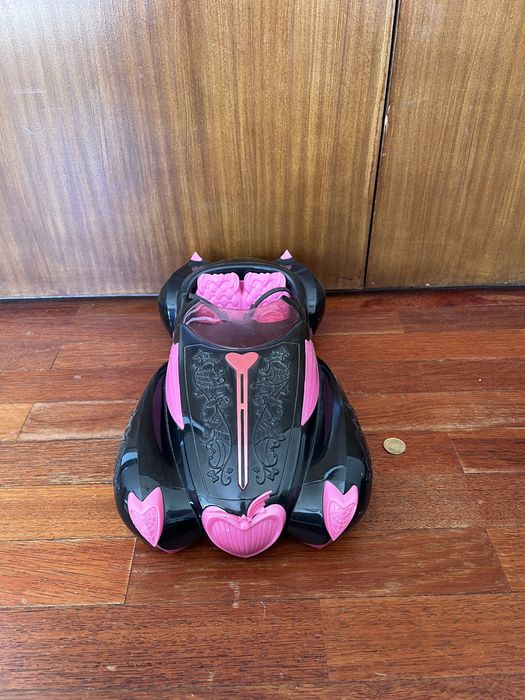 Carro draculaura monster high