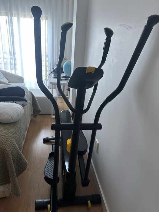 Eliptica  Domyos 520 - como nova