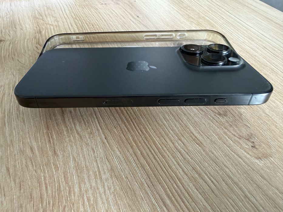 iPhone 15 Pro 256 GB Black Titanium – świetny stan, 89% baterii