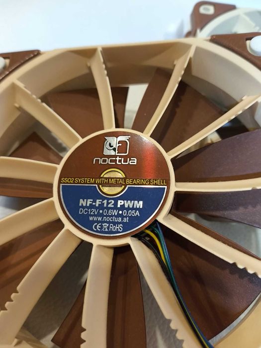 Noctua - Duas Ventoinha -  nf-f12