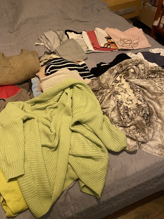 Mega paka ubrań damskich swetry roZm M modne kolory