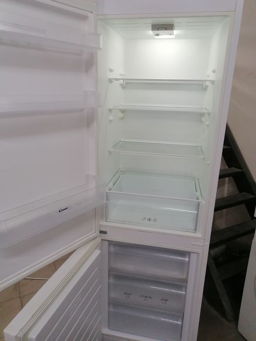 Холодильник. ДОСТАВКА. .