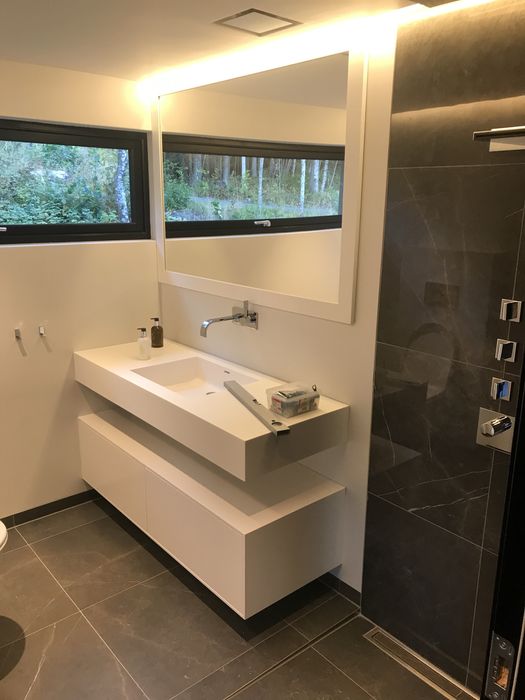 Glazurnik, flizowanie, układanie płytek, prace wykończeniowe pod klucz