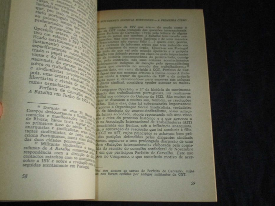 Livro O Movimento sindical português César Oliveira